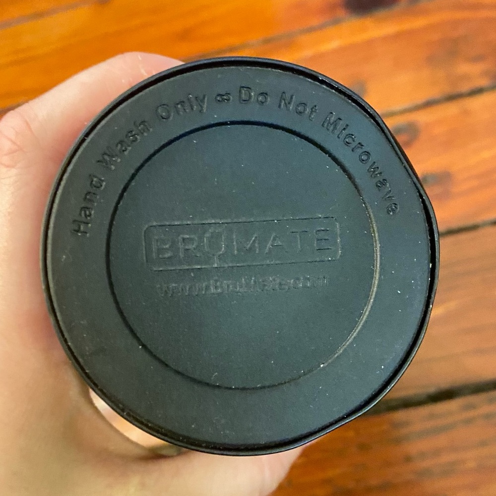 BrüMate Black Leopard Toddy 32oz 100% Leak Proof Insulated Tumbler Screw Lid - Picture 4 of 9